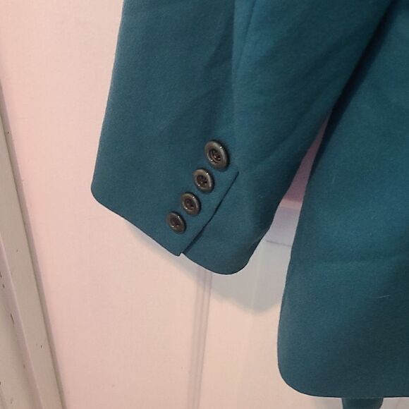 Size 8 Carlisle Ladies Skirt and Jacket Suit in Green Wool With Velvet Collar - Picture 8 of 16